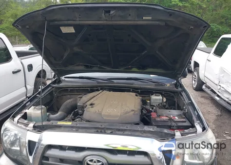 2009 Toyota Tacoma Base V6 from USA, damaged, VIN 3TMLU42N59M036150